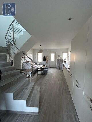  Maison  vendre 5 pices 130 m