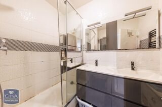  Appartement � vendre 5 pi�ces 100 m�