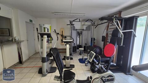 &Agrave; vendre : Local professionnel T3 (67 m&sup2;) &agrave; La Seyne-... 172800 83500 La seyne-sur-mer