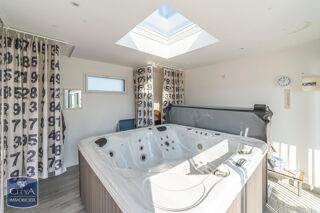  Maison  vendre 5 pices 200 m