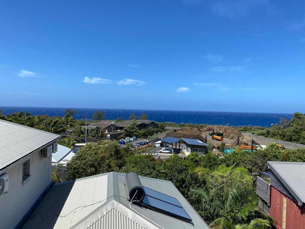 À vendre à Manapany les bains : Appartement T3 lumineux ....