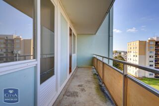  Appartement  vendre 1 pice 40 m