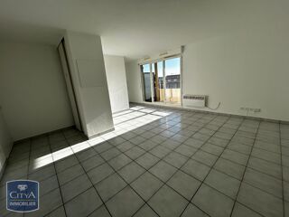  Appartement  vendre 2 pices 49 m
