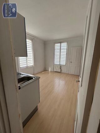  Immeuble  vendre 241 m