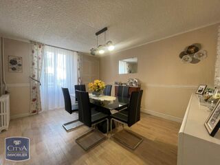  Maison  vendre 4 pices 145 m