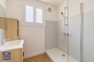  Appartement  vendre 3 pices 64 m