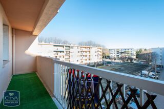  Appartement  vendre 4 pices 66 m