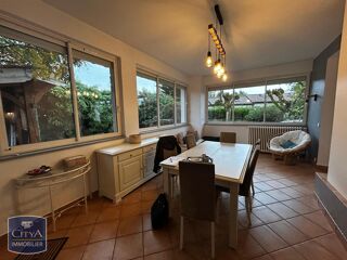  Maison � vendre 9 pi�ces 200 m�