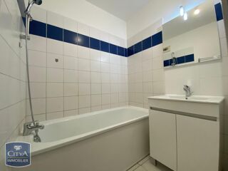  Appartement  vendre 2 pices 49 m