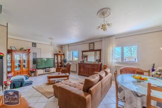  Immeuble � vendre 283 m�