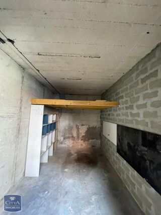  Parking / Garage � vendre 