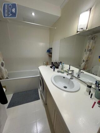  Appartement � vendre 4 pi�ces 85 m�