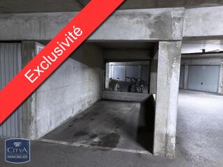  Parking / Garage � vendre 