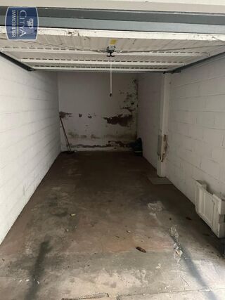  Parking / Garage � vendre 