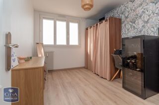  Appartement � vendre 4 pi�ces 78 m� Chalon-sur-sa�ne