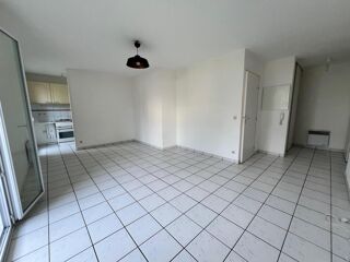  Appartement  vendre 2 pices 45 m