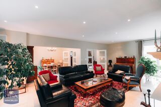  Maison � vendre 10 pi�ces 360 m�