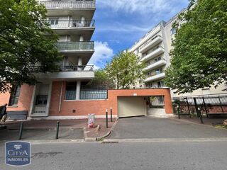  Parking / Garage � vendre 