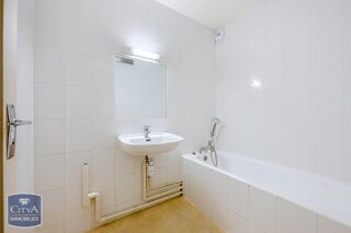  Appartement � vendre 2 pi�ces 61 m�