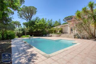  Villa  vendre 6 pices 150 m