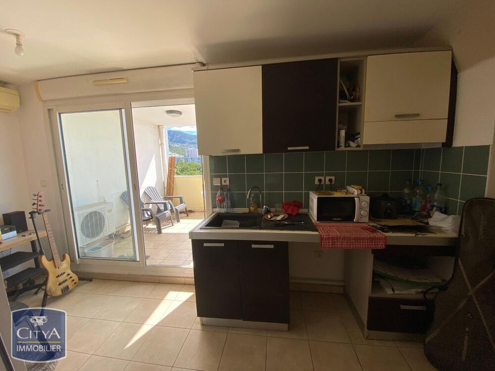 Appartement 1 pièce 27 m² · à Saint-Denis · 27 m² · 67 000 €