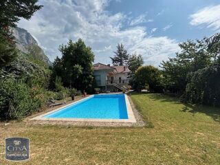  Maison � vendre 10 pi�ces 316 m�