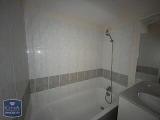 Appartement  vendre 2 pices 63 m