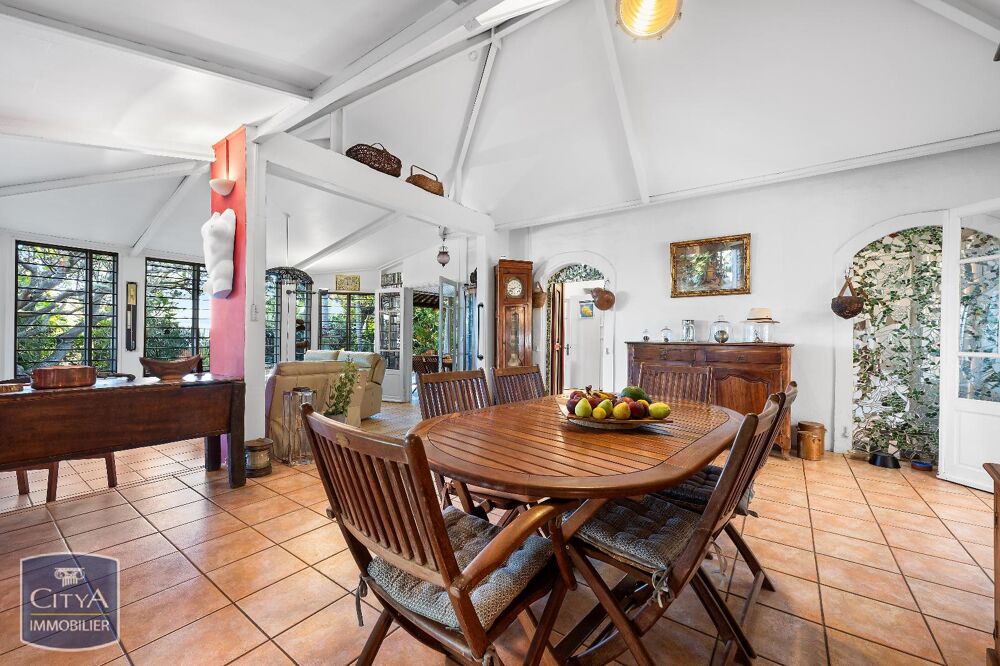 � vendre  Maison Saint-Paul (97460)