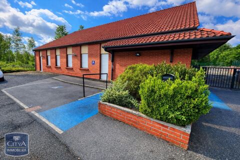 - A VENDRE SUR BAVAY - Une salle de r&eacute;ception initial... 293000 59570 Bavay