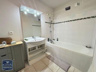  Appartement  vendre 2 pices 54 m