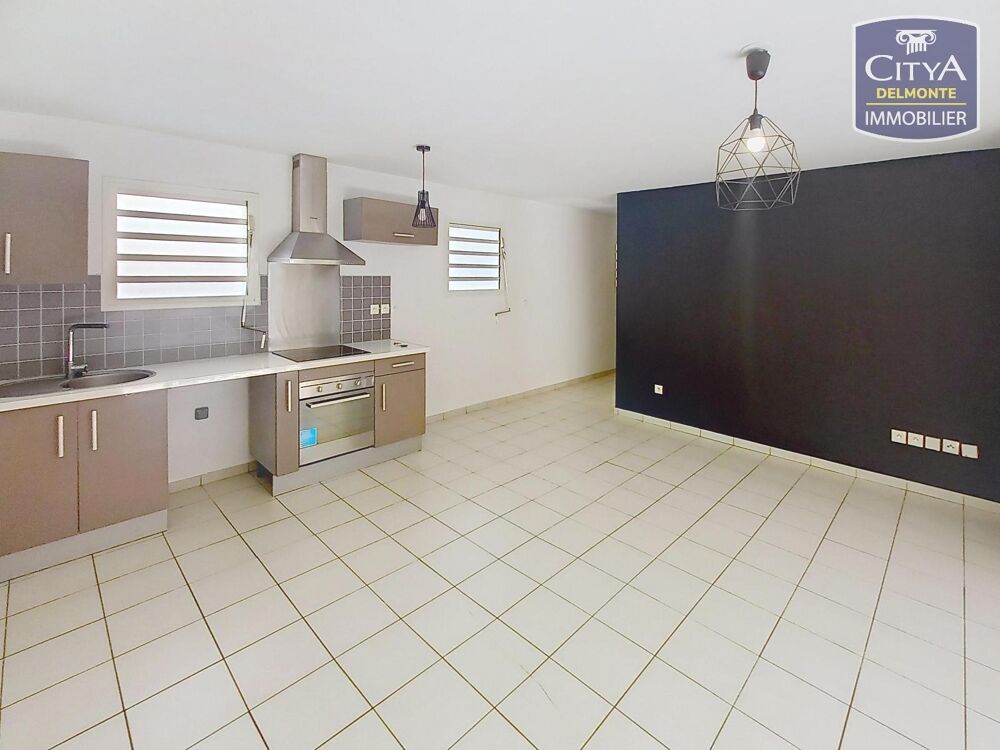 VENTE dun appartement T2 (48 m²) au coeur de Saint-Pierr....