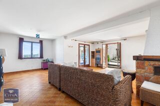  Villa  vendre 5 pices 165 m