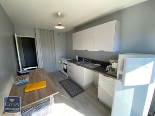  Appartement  vendre 4 pices 77 m