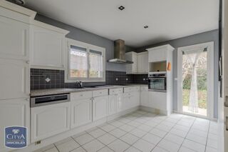  Maison  vendre 5 pices 109 m