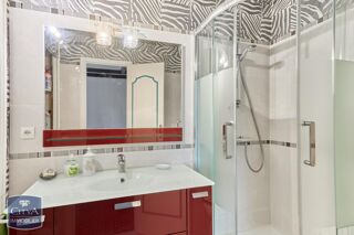  Appartement  vendre 2 pices 50 m