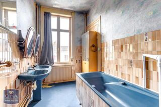  Maison  vendre 7 pices 201 m