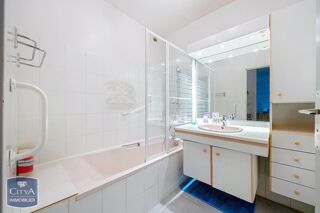  Appartement � vendre 4 pi�ces 80 m�