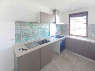  Appartement � vendre 3 pi�ces 80 m�