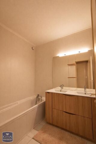  Appartement � vendre 3 pi�ces 69 m�