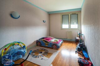  Appartement  vendre 4 pices 83 m