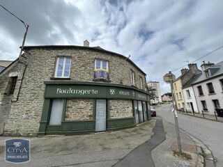  Maison  vendre 7 pices 227 m