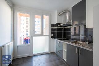  Appartement  vendre 4 pices 66 m