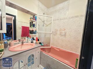  Appartement � vendre 4 pi�ces 73 m�