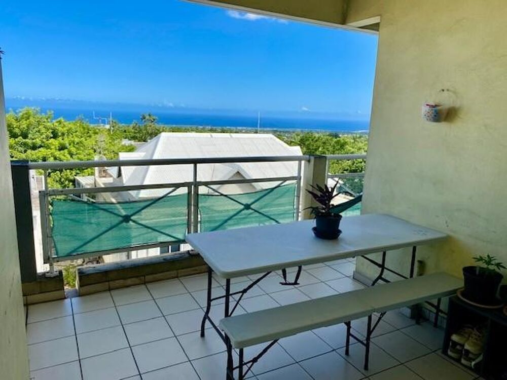 VENTE d'un appartement T3 (68 m²) lumineux avec vue déga....