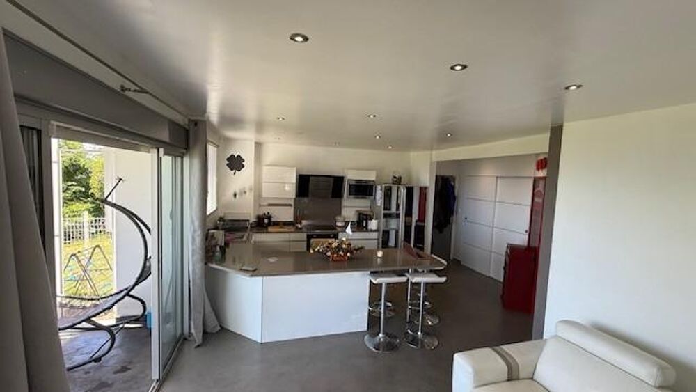 vente Appartement - 2 pièce(s) - 48 m² Saint-Denis (97400)