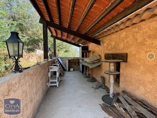  Villa  vendre 5 pices 165 m