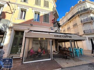  Immeuble � vendre 630 m�