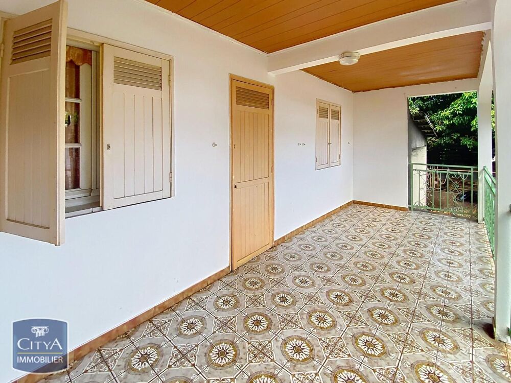 À vendre, maison T4 de 131 m² à Saint-Pierre, idéale pou....