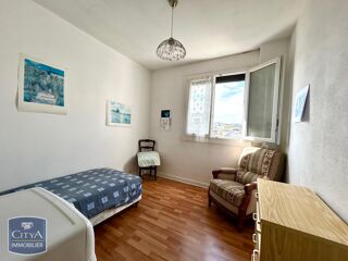  Appartement  vendre 4 pices 82 m