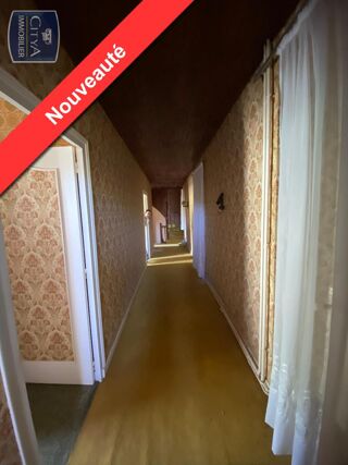  Maison  vendre 9 pices 280 m